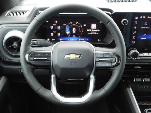 New 2025 Chevrolet Colorado LT w/ LT Convenience Package image 15