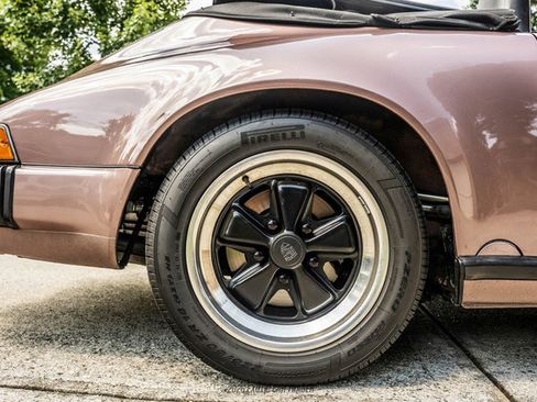 Used 1988 Porsche 911 Carrera RWD image 71