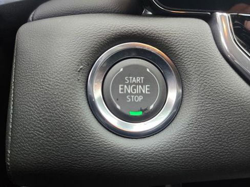 Used 2026 GMC Canyon Elevation w/ Convenience Package RWD image 19