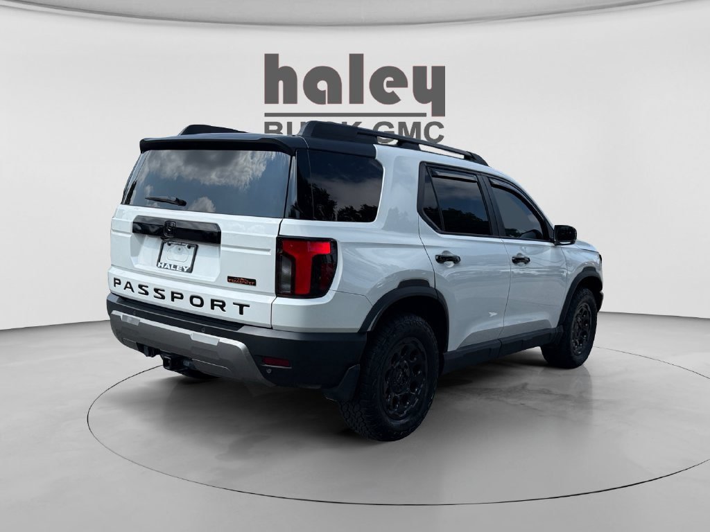 Used 2026 Honda Passport TrailSport image 5