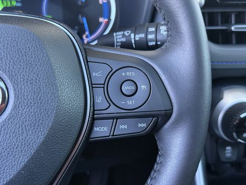 Used 2020 Toyota RAV4 XSE w/ XSE Grade Weather Package image 31