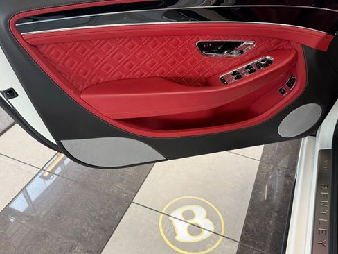 Used 2020 Bentley Continental GT image 39