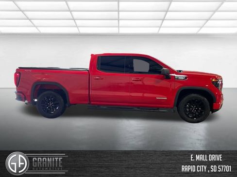 Used 2025 GMC Sierra 1500 Elevation AWD/4WD image 7