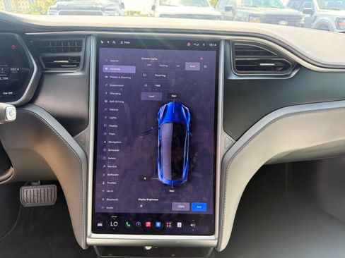 Used 2020 Tesla Model S Long Range AWD/4WD image 18