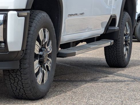 New 2026 GMC Sierra 3500 Denali w/ Denali Reserve Package AWD/4WD image 6