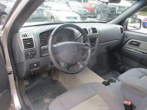 Used 2004 GMC Canyon SLE w/ Power Convenience Package RWD image 9