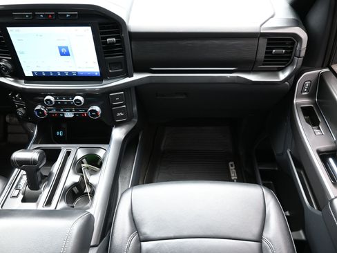 Used 2022 Ford F150 XLT w/ Equipment Group 302A High image 40