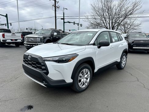 New 2026 Toyota Corolla Cross L image 9