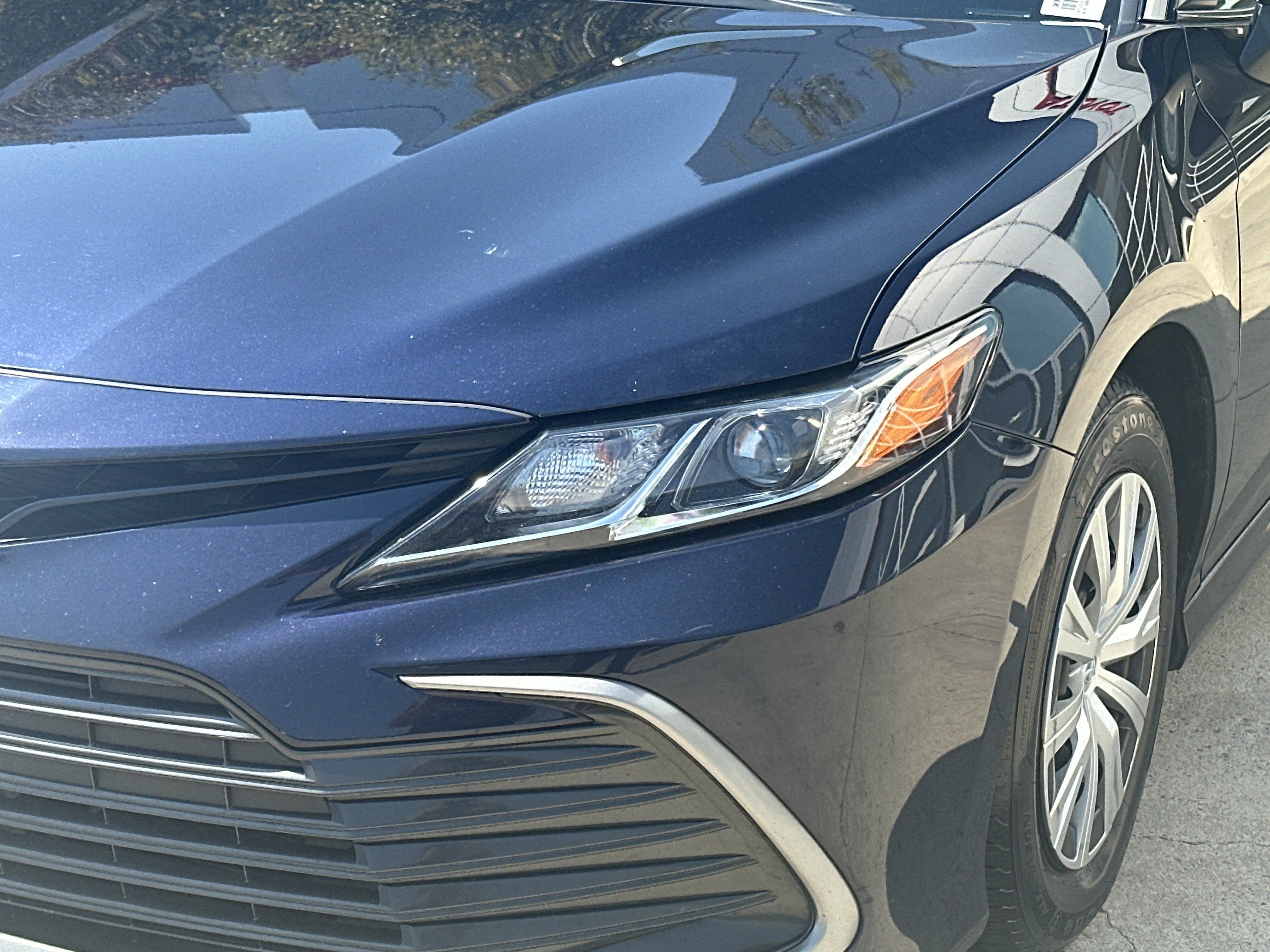 Used 2022 Toyota Camry LE FWD image 11