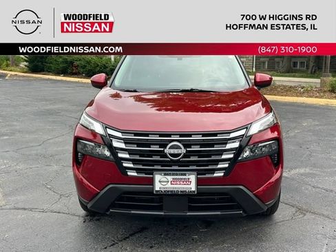 Certified 2025 Nissan Rogue SV w/ SV Premium Package AWD/4WD image 2