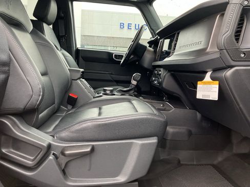 Used 2025 Ford Bronco Big Bend image 33