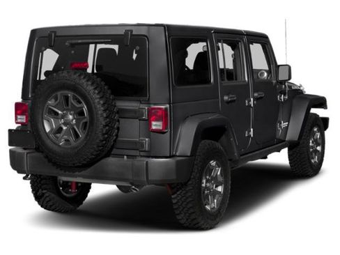 Used 2018 Jeep Wrangler Unlimited Rubicon image 2