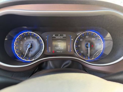 Used 2023 Chrysler Voyager LX FWD image 29