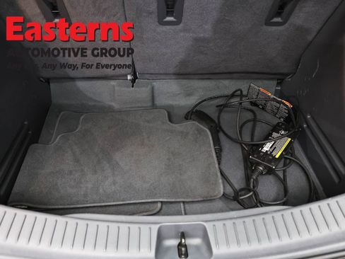 Used 2018 Chevrolet Bolt LT image 9