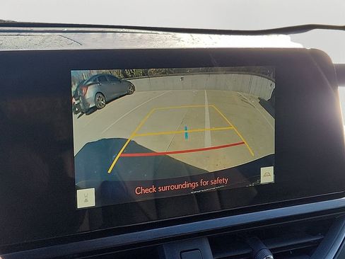 Used 2023 Lexus UX 250h F Sport image 18