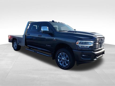Used 2024 RAM 3500 Laramie w/ Sport Appearance Package AWD/4WD image 2