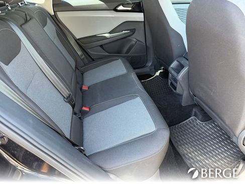 Used 2024 Volkswagen Taos S FWD image 15