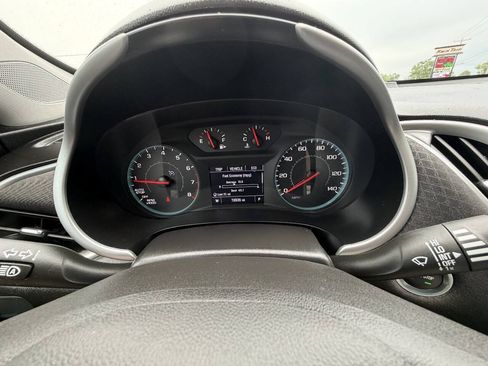 Used 2024 Chevrolet Malibu LT FWD image 22