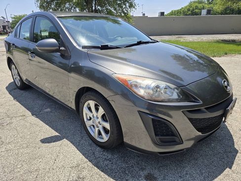 Used 2011 MAZDA MAZDA3 i Touring FWD image 3