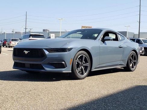 New 2025 Ford Mustang Premium image 4