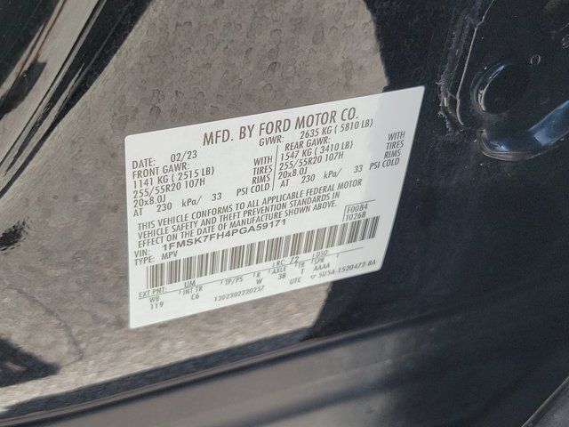 Used 2023 Ford Explorer Limited w/ Equipment Group 301A RWD image 35