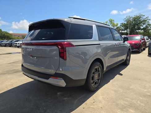 New 2026 Kia Carnival EX FWD image 8