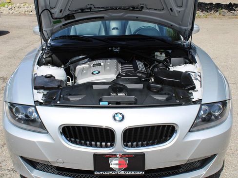 Used 2006 BMW Z4 3.0i RWD image 15