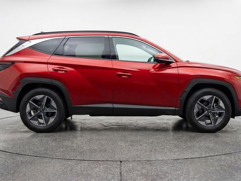 Used 2025 Hyundai Tucson SEL image 11