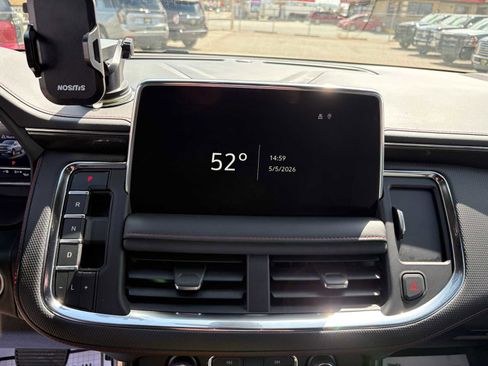 Used 2022 Chevrolet Suburban RST w/ Luxury Package AWD/4WD image 21