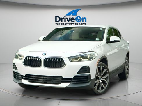 Used 2022 BMW X2 xDrive28i w/ Convenience Package AWD/4WD image 3