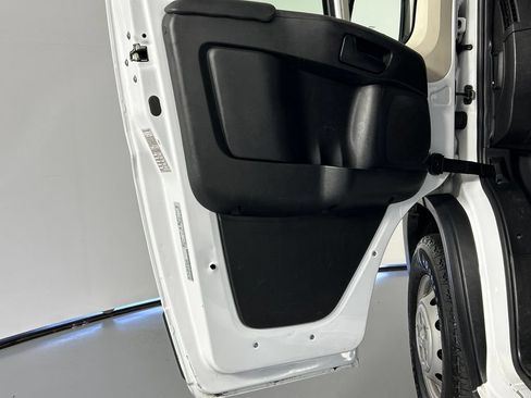 Used 2023 RAM ProMaster 2500 FWD image 28