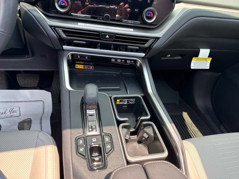 Used 2026 Lexus TX 350 AWD w/ Technology Package image 18