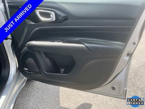 Used 2025 Jeep Compass Limited w/ High Altitude Package AWD/4WD image 23