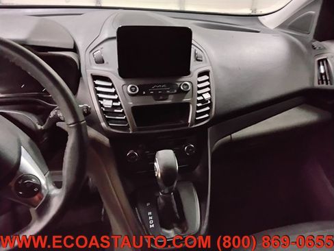 Used 2019 Ford Transit Connect XLT FWD image 11