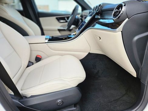 New 2026 Mercedes-Benz GLC 300 4MATIC image 11