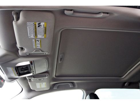 Used 2021 Subaru Forester Limited AWD/4WD image 31