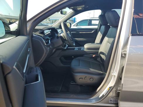 New 2026 GMC Acadia Elevation w/ Black Edition image 13