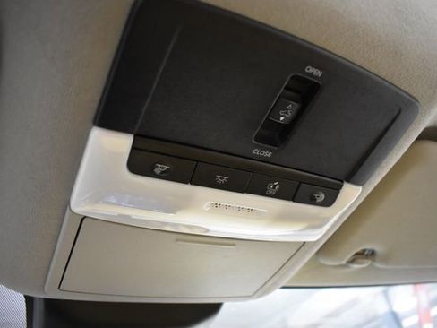 Certified 2023 Nissan Sentra SV w/ SV Premium Package FWD image 36