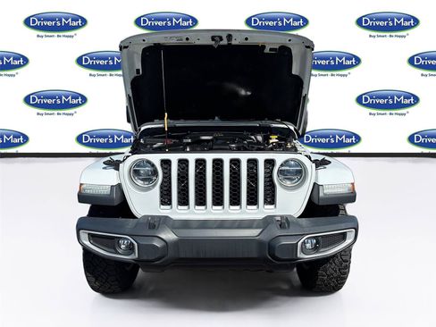 Used 2020 Jeep Gladiator Overland AWD/4WD image 32