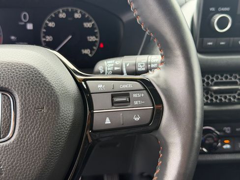 Used 2024 Honda HR-V Sport image 17