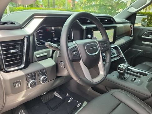 Used 2025 GMC Sierra 1500 Denali w/ Denali Reserve Package AWD/4WD image 19