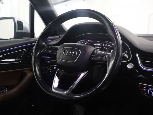 Used 2017 Audi Q7 3.0T Prestige w/ Prestige Package image 24