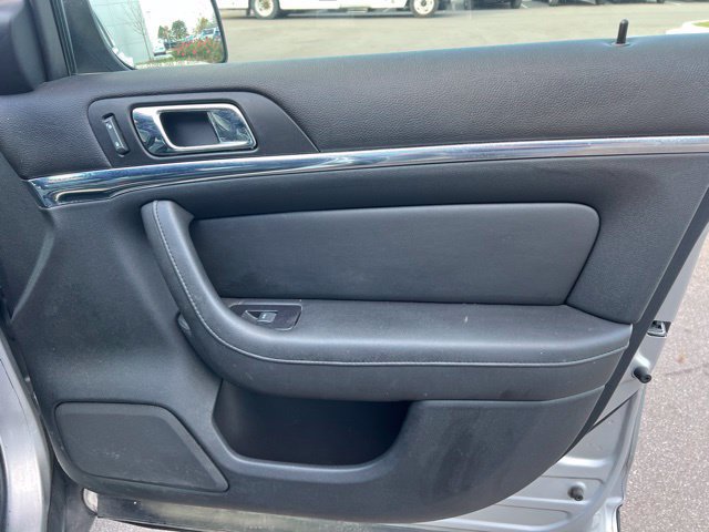 Used 2012 Lincoln MKS FWD image 10