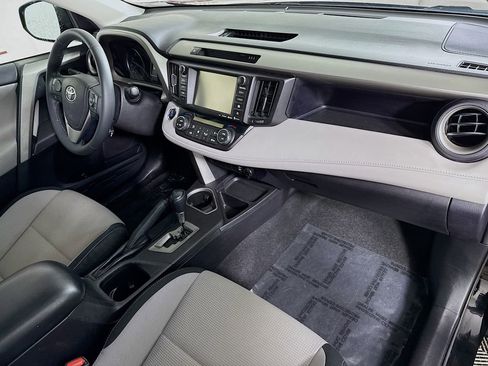 Certified 2017 Toyota RAV4 XLE image 32