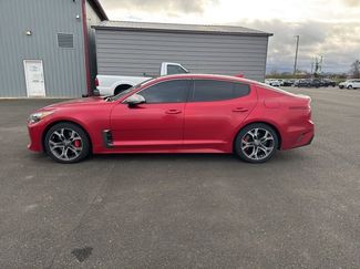 Used 2018 Kia Stinger GT2 video 2