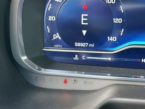 Used 2024 Chevrolet Tahoe Premier AWD/4WD image 40