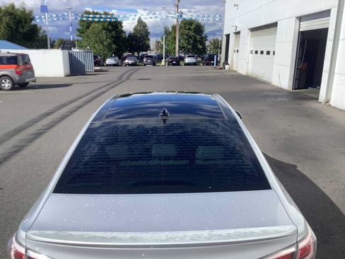 Used 2016 Hyundai Sonata Limited w/ Option Group 02 FWD image 5