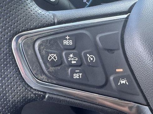 Used 2021 Chevrolet Equinox LS w/ LS Convenience Package image 25