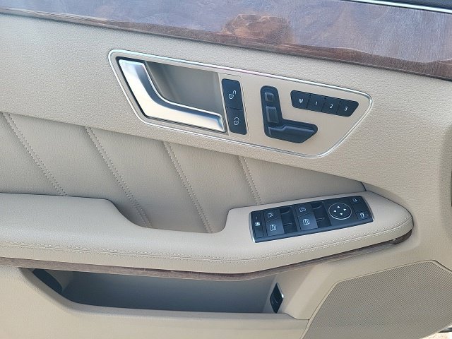 Used 2012 Mercedes-Benz E 350 BlueTEC Sedan image 11