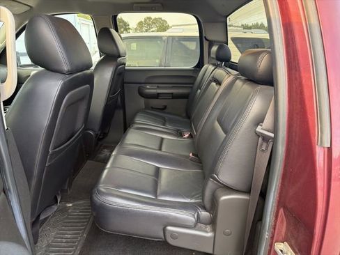 Used 2008 Chevrolet Silverado 2500 LT w/ 1LT Convenience Package image 13